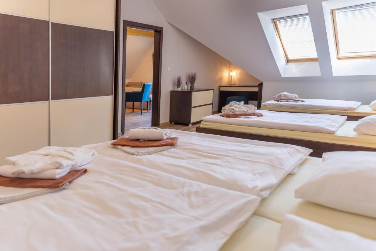Apartman Aqua Bešeňová 外观 照片